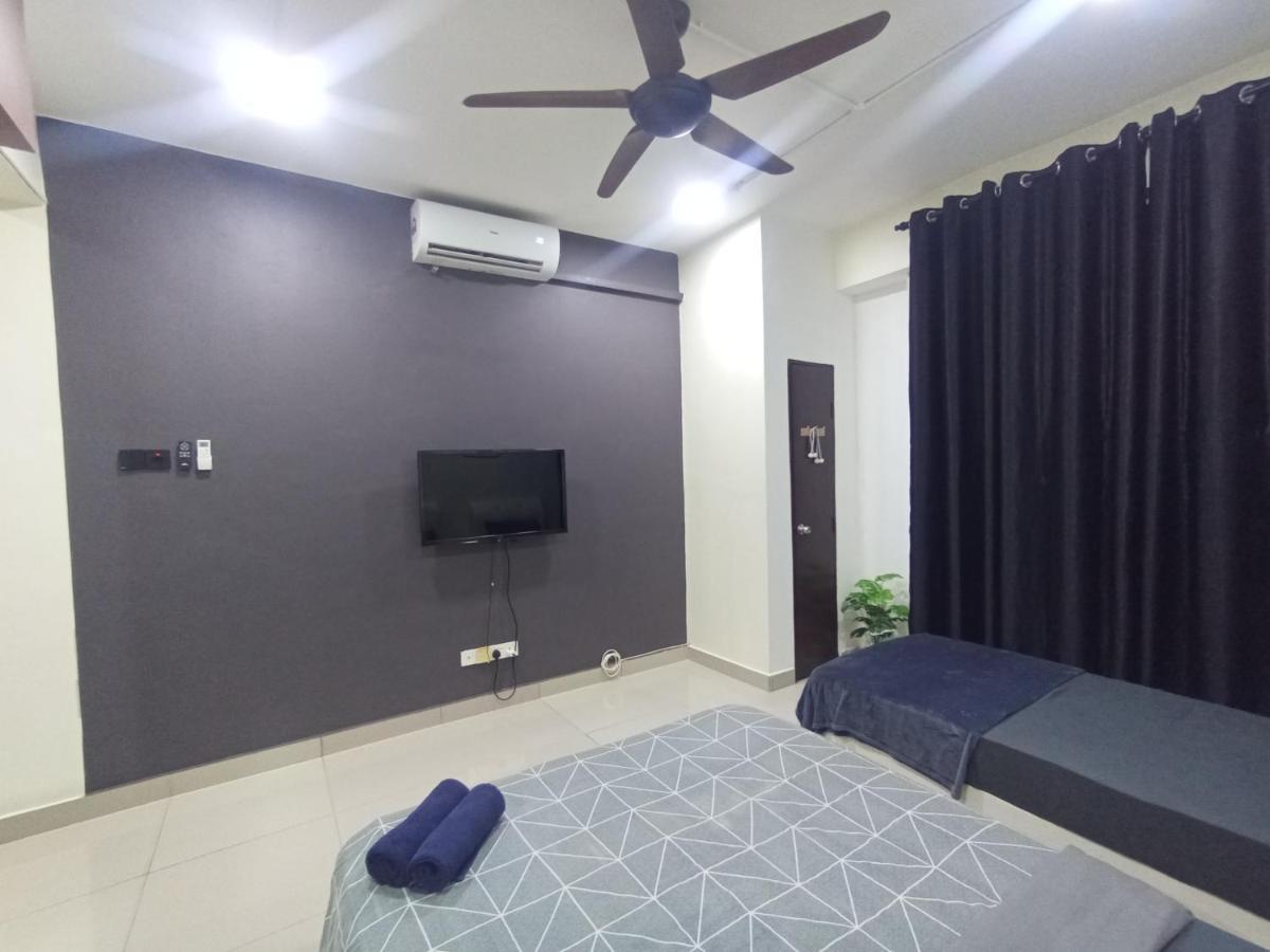 Gr Studio Apartment Kompleks Mutiara Гуа-Мусанг Экстерьер фото